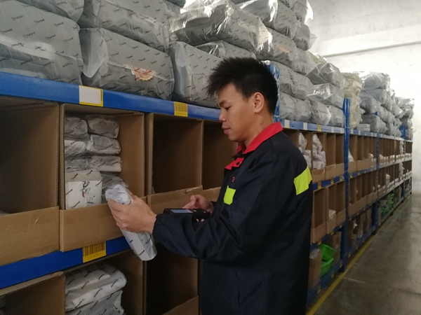 时尚行业稳中有升 未来竞争越发强烈