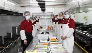 日本中央厨房的生长历程