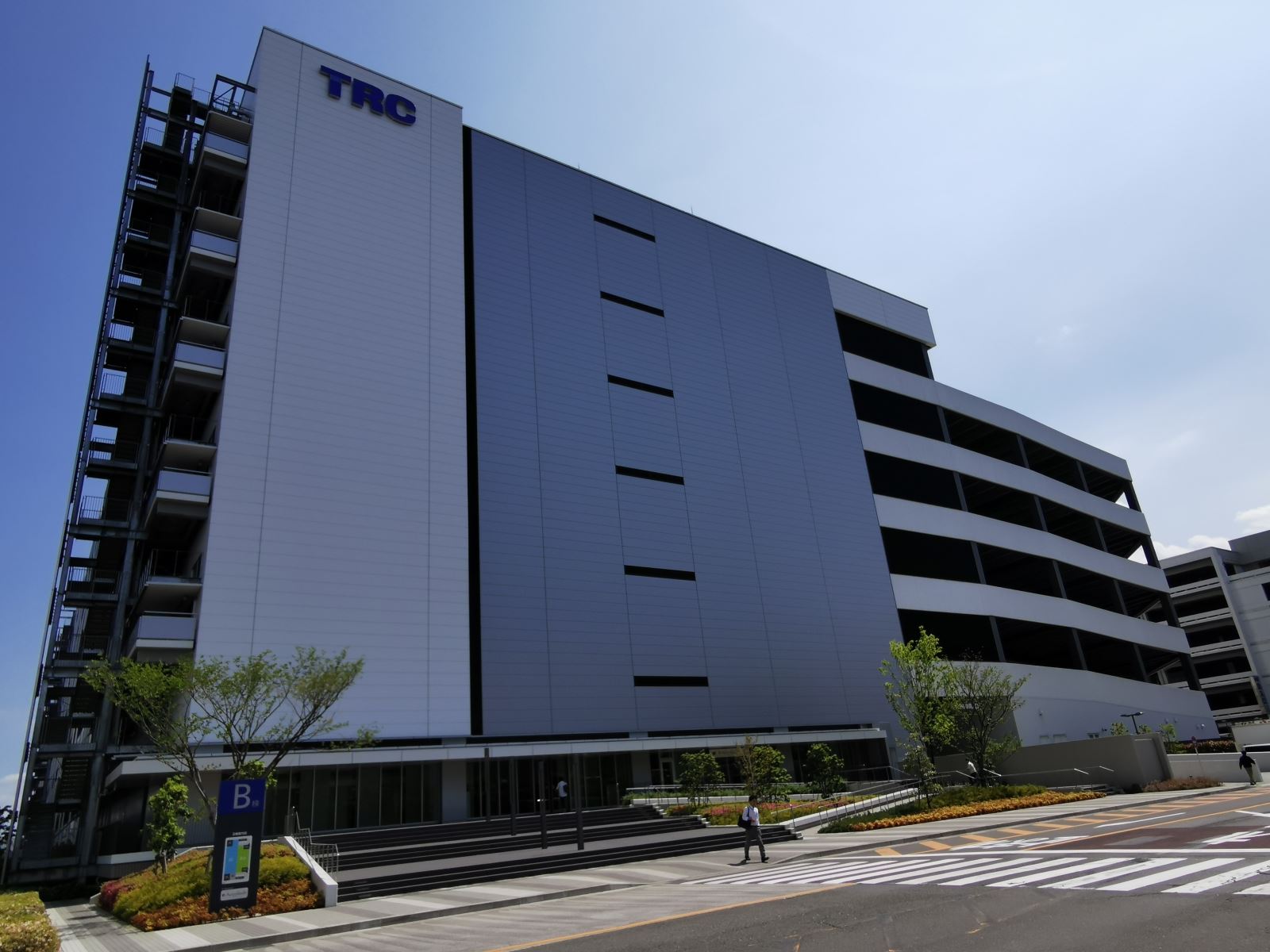 �ձ�����һ����������Ϊ�����ز��������ͻ�