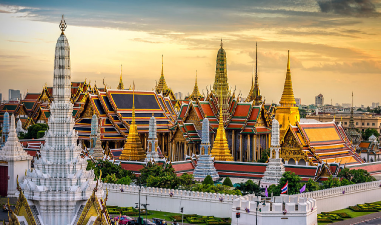 �г���ģ��550����Ԫ�������ǵ�������ҵ�ߴ�����