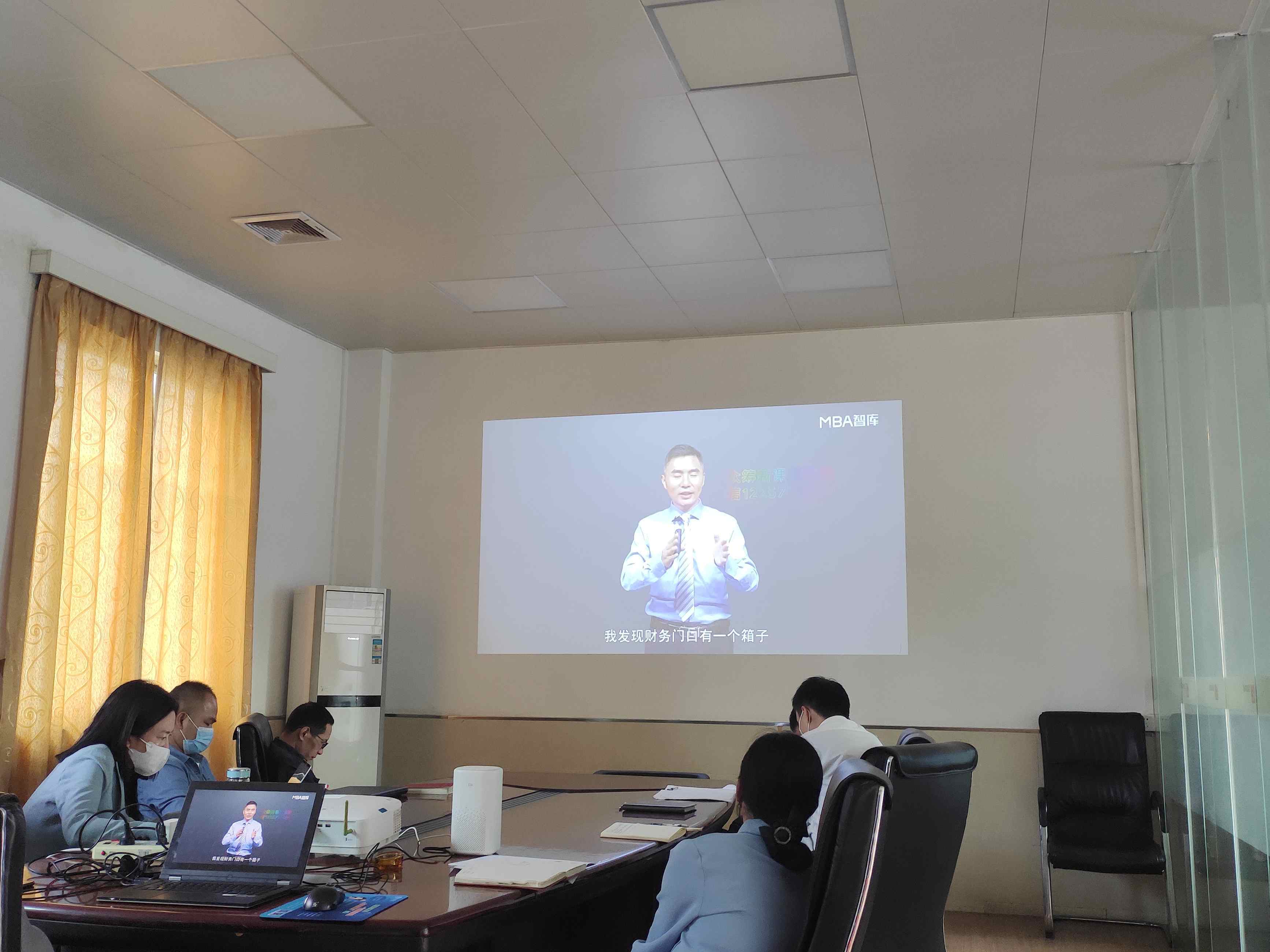 �в�����ѵ��ӪѧϰһС�����ֳ�һ��