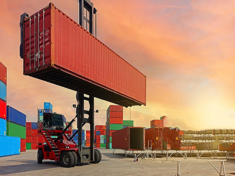 2023��11�·��й����ڼ�װ�������г���������