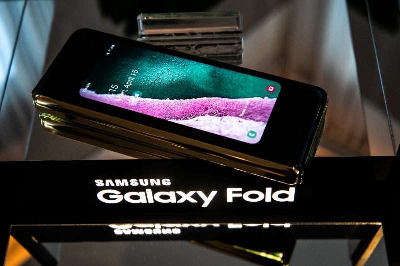 ÈýÐÇÕÛµþÊÖ»ú ÈýÐÇÕÛµþÊÖ»ú