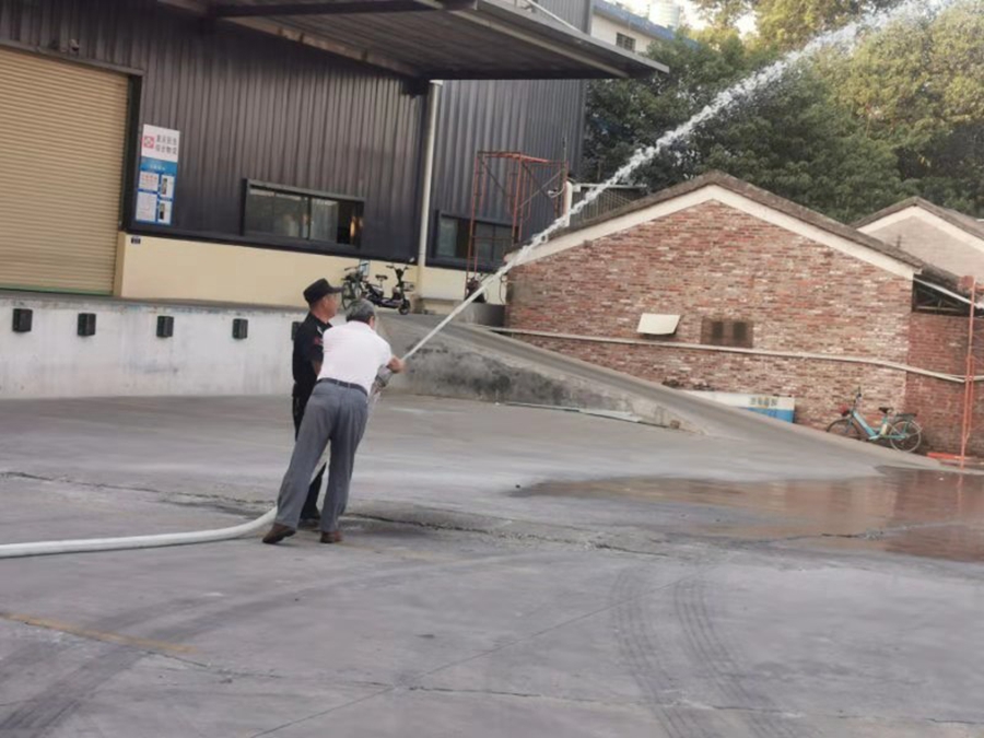 客栈消防演习 客栈消防演习