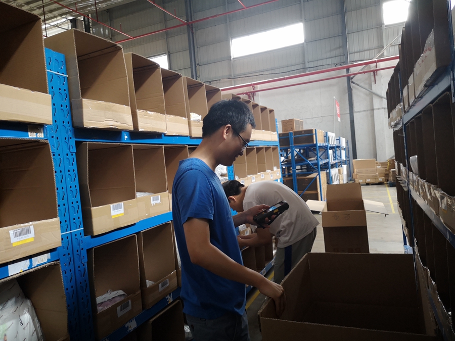 ·ðɽµçÉִ̲¢ ·ðɽµçÉִ̲¢