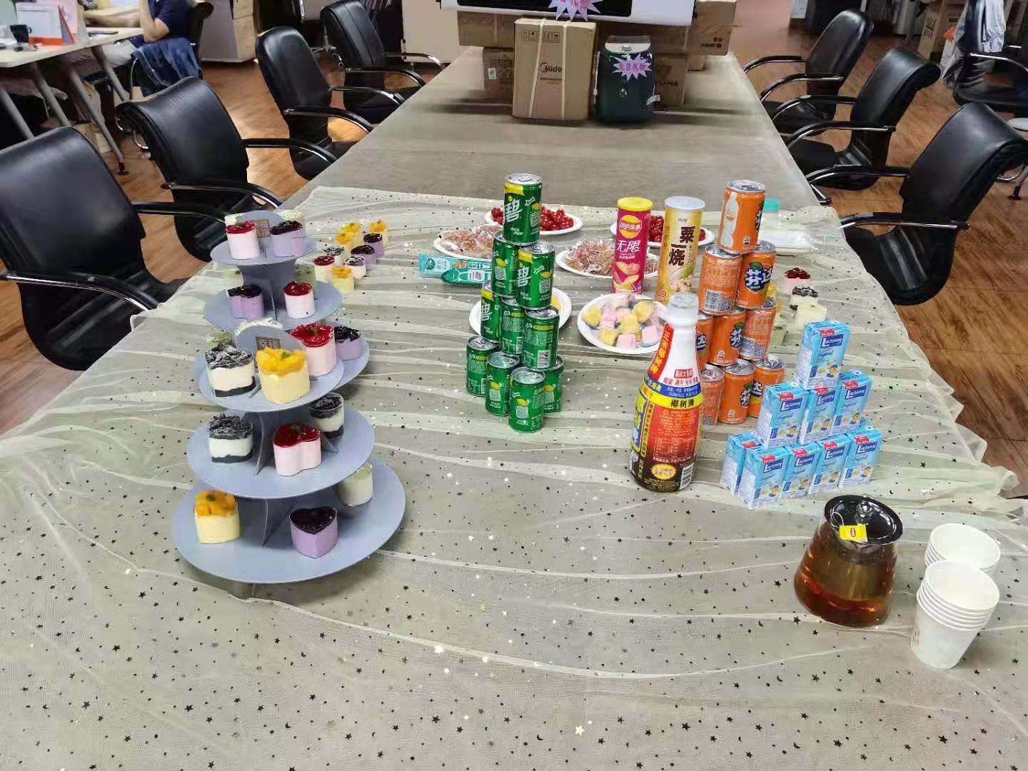 ·ðɽ¿ÍÕ»Ô±¹¤ÉúÈÕ»á ·ðɽ¿ÍÕ»Ô±¹¤ÉúÈÕ»á