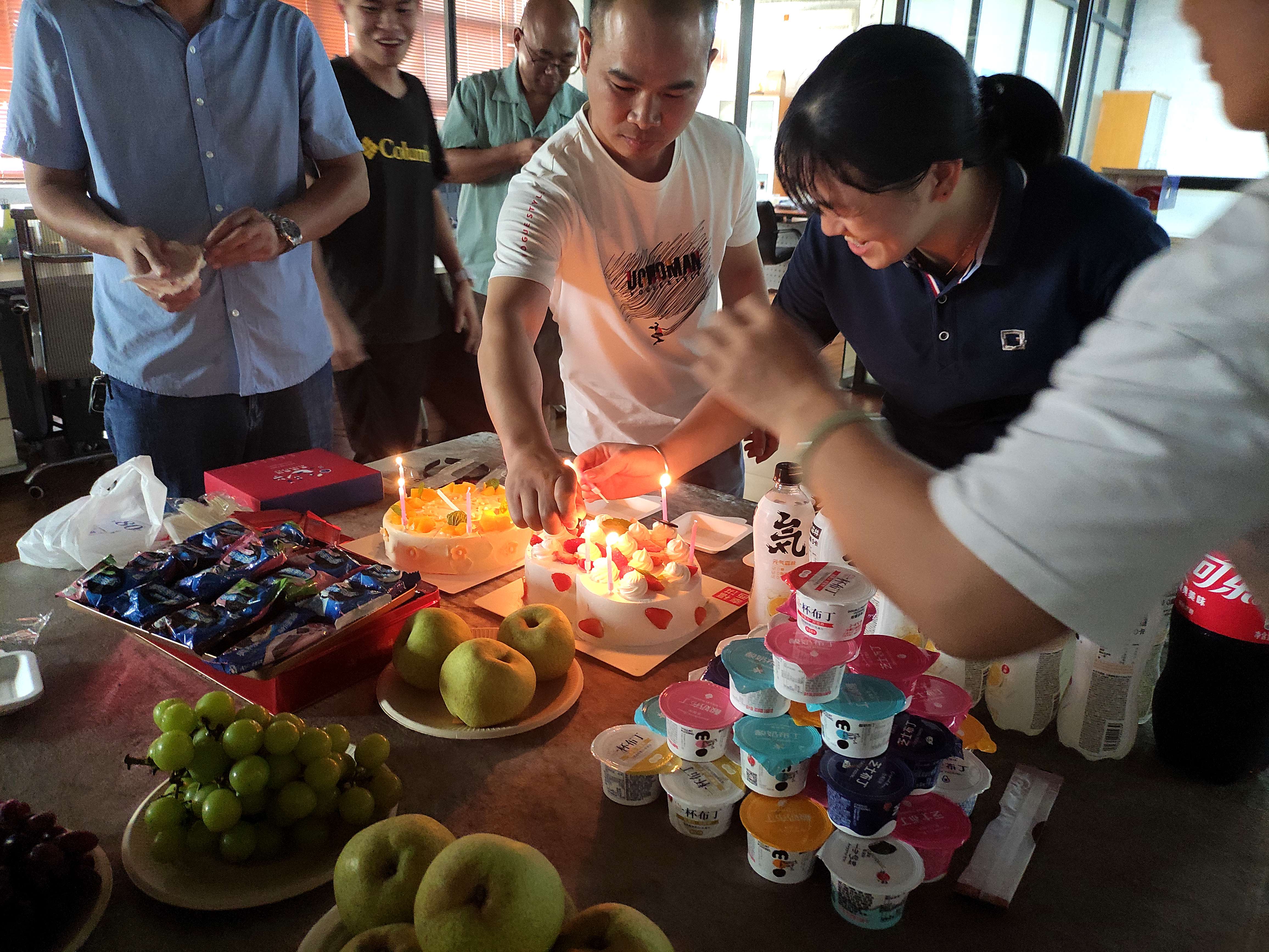 ·ðɽ¿ÍÕ»ÉúÈÕ»á ·ðɽ¿ÍÕ»ÉúÈÕ»á