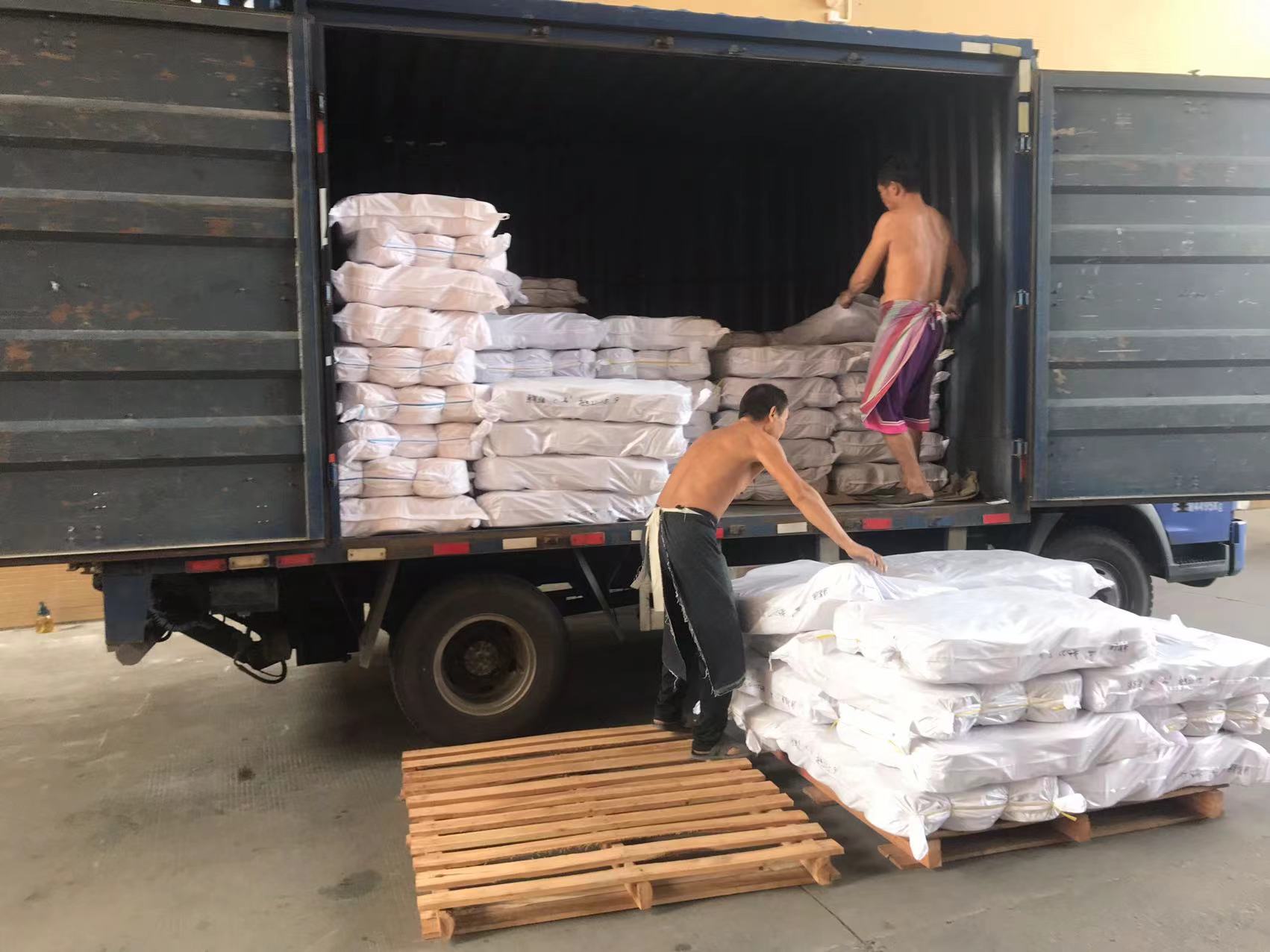 1699599168970131.jpg 322c194cdf7afaa2e47e7f026bc4766.jpg