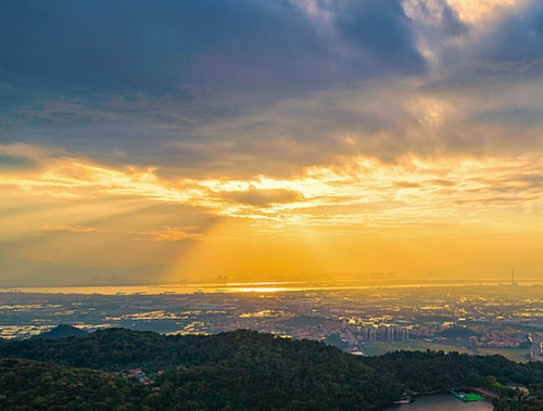 西樵山航拍图 西樵山航拍图